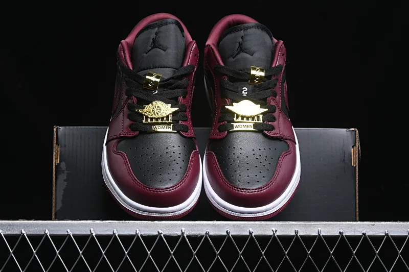 All categories Air Jordan Jordan series basketball shoes Air Jordan 1 Low Air Jordan 1 Low AJ1 Joe 1 black wine red metal flying wings DB6491-600